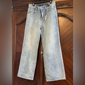 Express Wide Leg High Rise jeans NWT